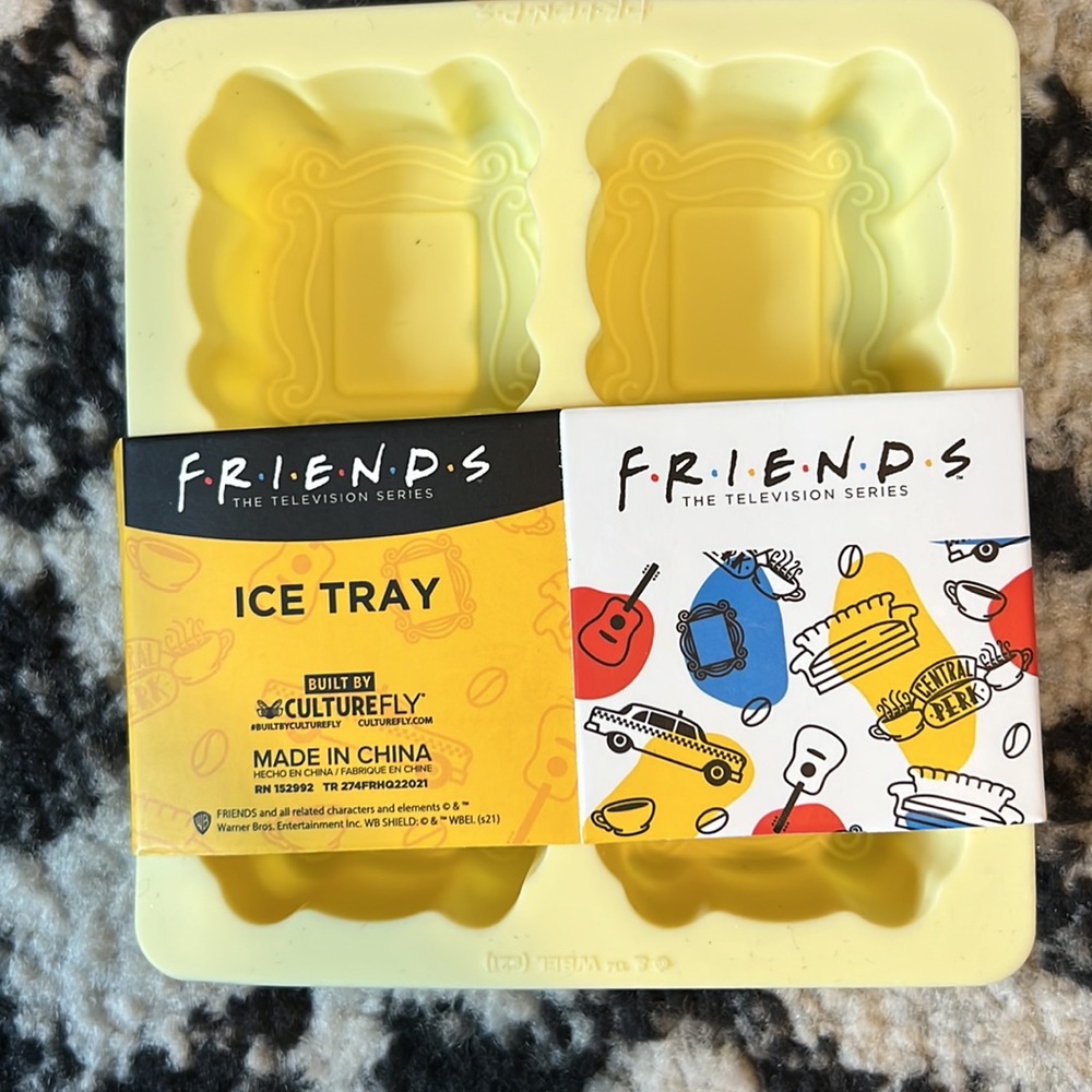 Friends Stuff - Picture 3 of 7